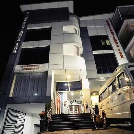 Hare Krishna Inn Гуруваюр Экстерьер фото